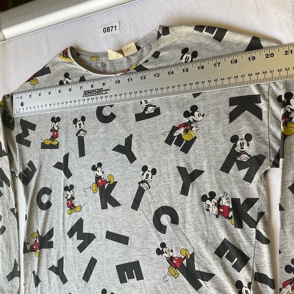 Pink Tiny Rose Embroidery Passport Wallet, Birthday Gift, Versatile Washable - Picture 2 of 7